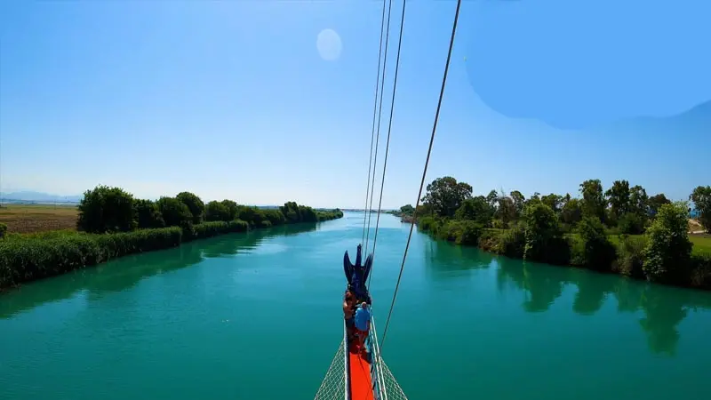 river-boat-tour
