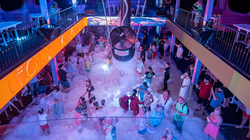 legend big kral foam party boat