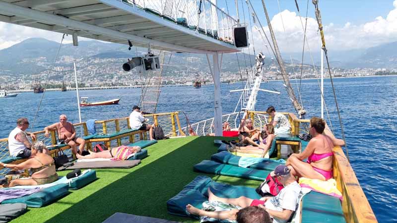 relax boat tour price in okurcalar