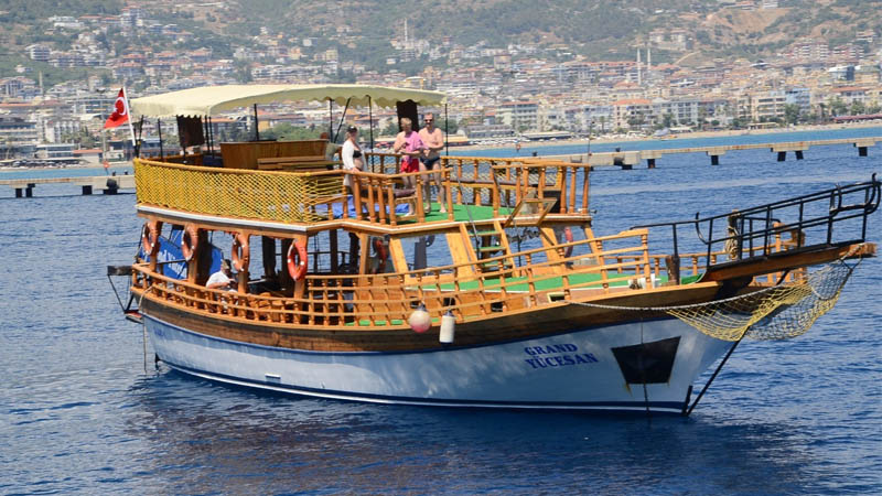 tranquility boat tour in okurcalar