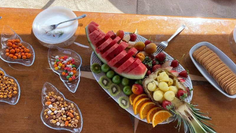 fruit plate