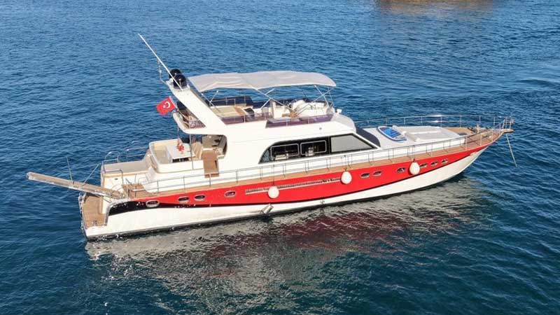 okurcalar jacuzzi yacht